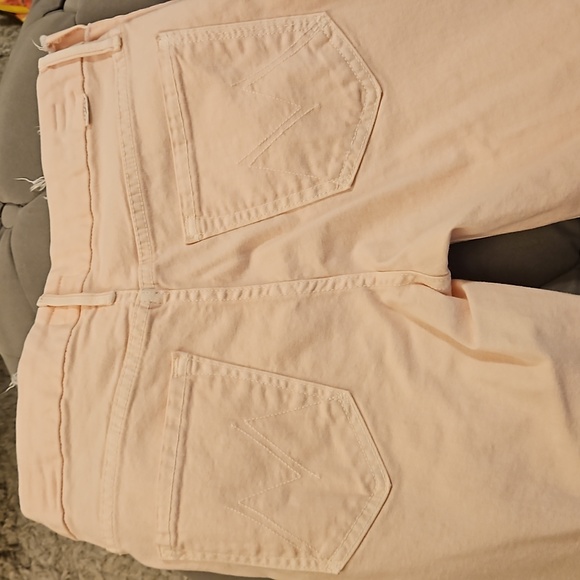 Mother Looker Ankle Step Fray - Picture 4 of 9